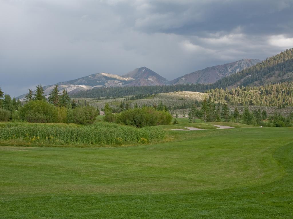 Snowcreek Resort Vacation Rentals Маммот-Лейкс Екстер'єр фото