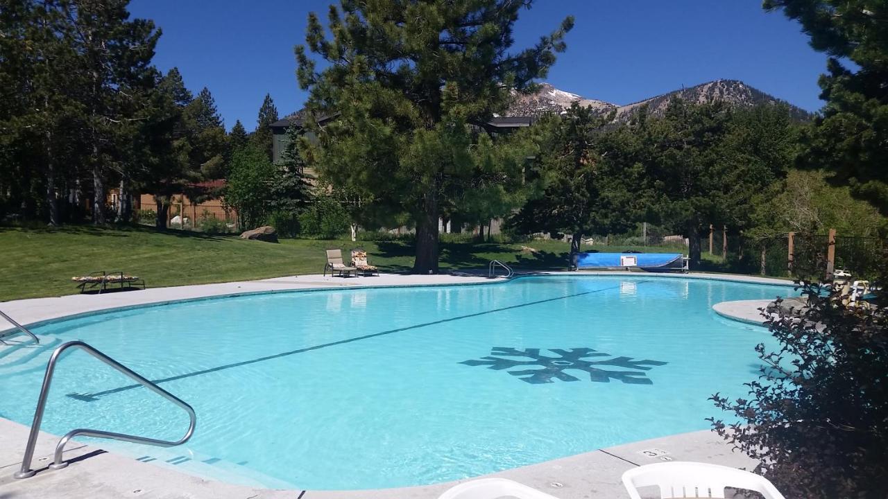 Snowcreek Resort Vacation Rentals Маммот-Лейкс Екстер'єр фото